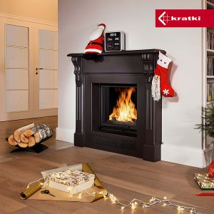 Τοποθετημένο ενεργειακό τζάκι Kratki Amelia G 21kW σε μοντέρνο σαλόνι